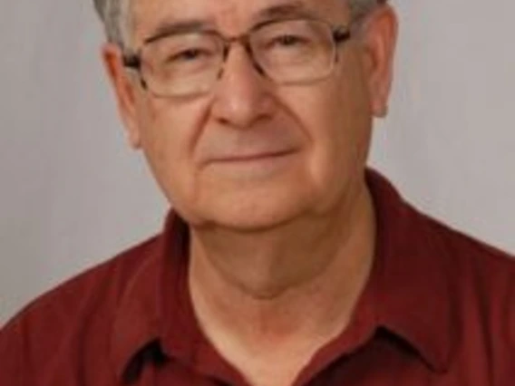 Dr. Oscar Martinez
