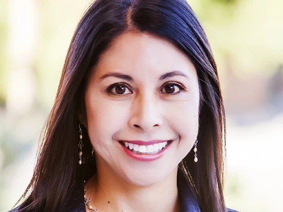 Dr. Celeste González de Bustamante