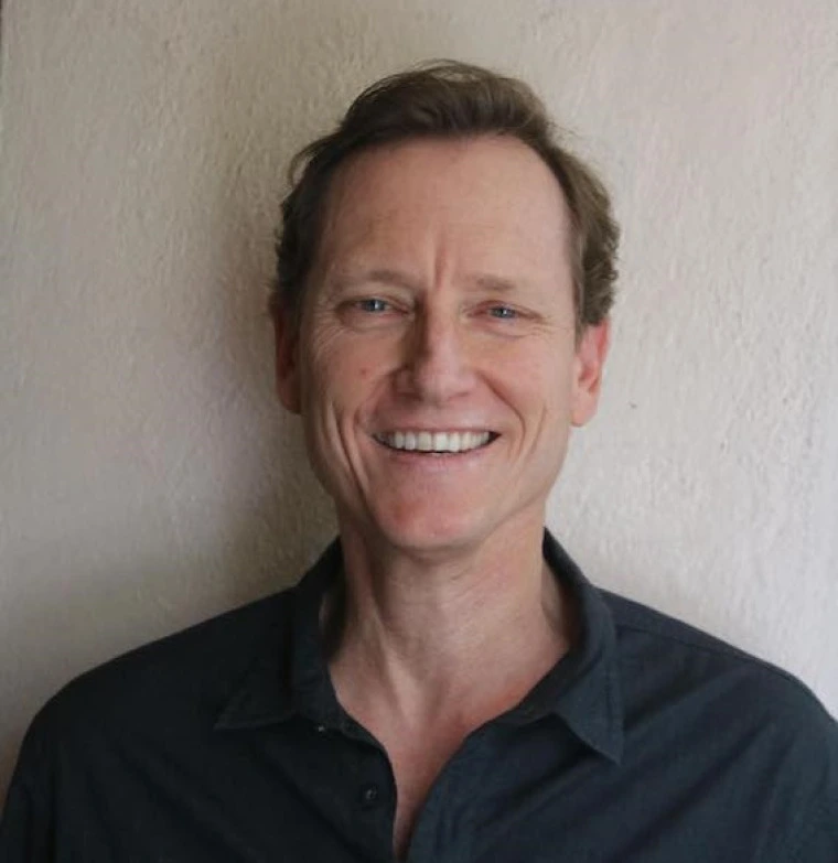 Dr. Jeffrey Banister