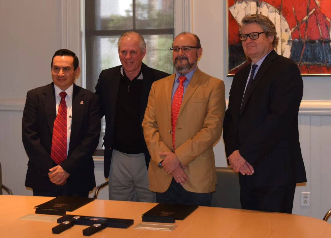 Colegio de San Luis & UA signed IMOU in 2018